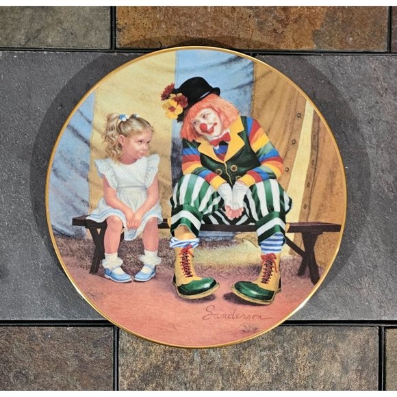 Vintage Clown Lot: Figurines, Plates, Cups - Picture 9 of 9